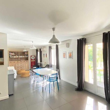Villa Spacieuse Avec Terrasse Et Vue Mont Ventoux Entrechaux Exteriör bild