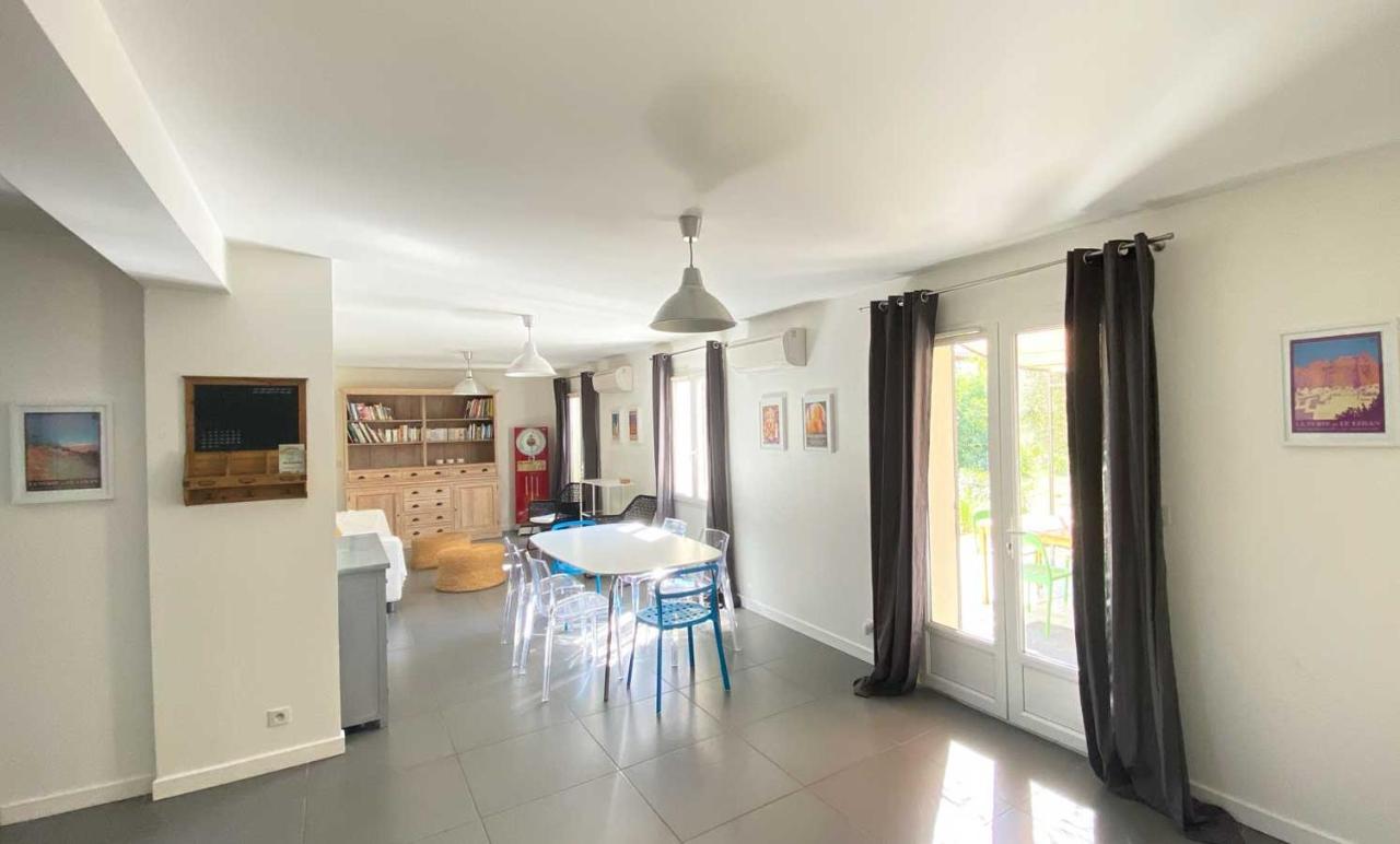 Villa Spacieuse Avec Terrasse Et Vue Mont Ventoux Entrechaux Exteriör bild