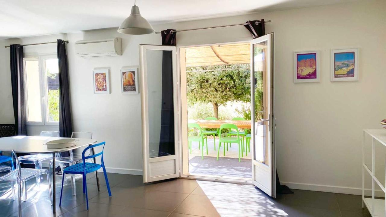 Villa Spacieuse Avec Terrasse Et Vue Mont Ventoux Entrechaux Exteriör bild